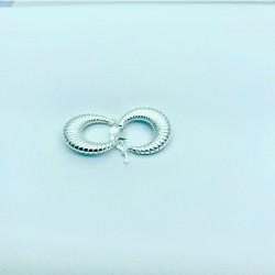 925 Ayar Midye Model Gümüş Kadın Küpe Özel Gün Hediyesi 925 Ayar Midye Model Gümüş Kadın Küpe Özel Gün Hediyesi