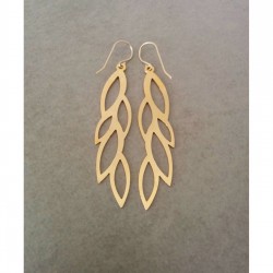 925 Ayar Özel Tasarım Kadın Hediyelik Gümüş Küpe 925 Ayar Özel Tasarım Kadın Hediyelik Gümüş Küpe