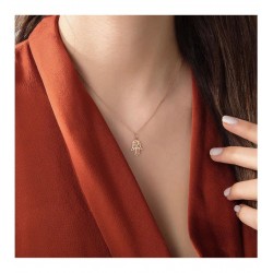 Fatma Ana Eli Formunda Maşallah Yazılı Gümüş Kadın Hediyelik Kolye