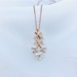 Manolya Çiçeği Gümüş Kolye