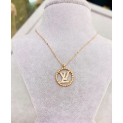 LV 925 Ayar Gümüş Taşlı Hediyelik Kadın Kolye 