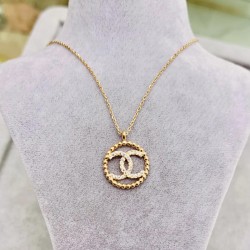 Channel Model 925 Ayar Gümüş Kadın Kolye Özel Gün Hediyesi